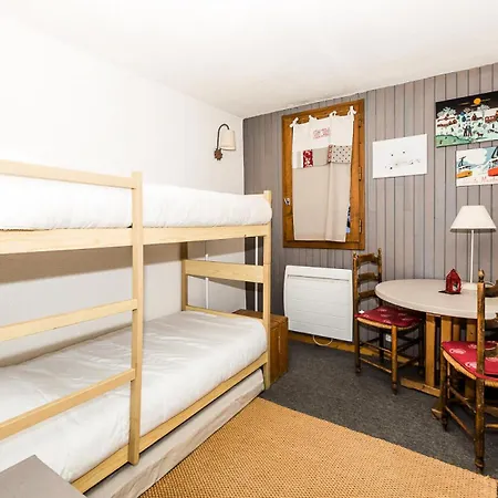 19 - Pour 10 Personnes Mae-2174 Chalet *